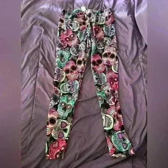 No Boundaries Pants - No Boundaries sugar skull leggings multicolor ladies size large  stretchy
